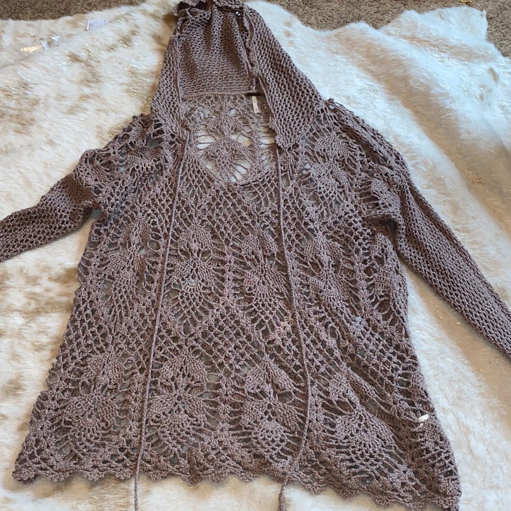 FREE PEOPLE knit sweater